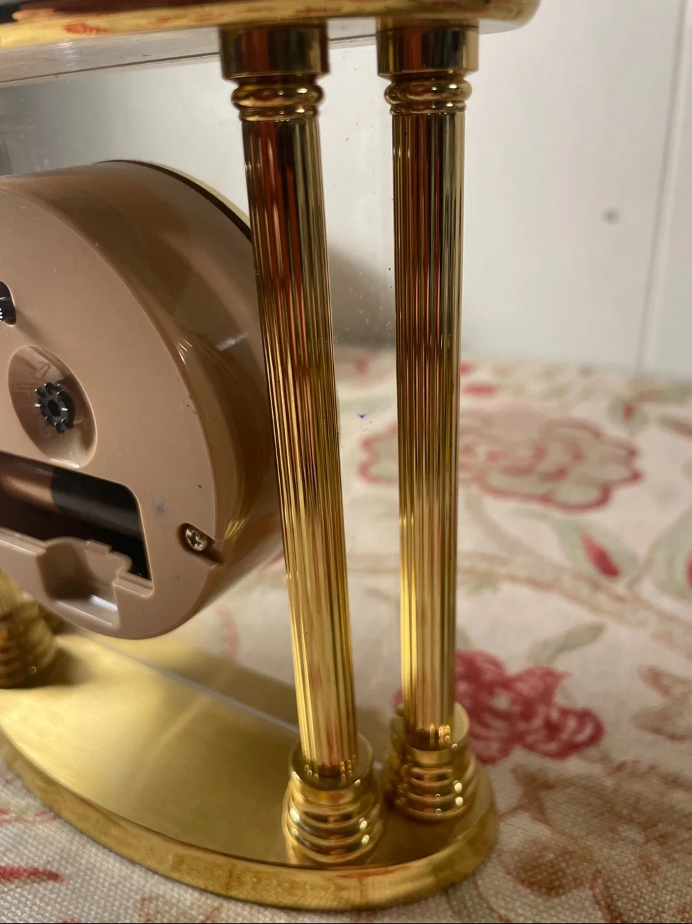 Seiko gold mantel